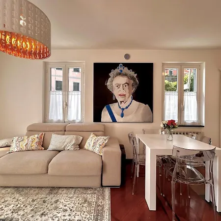 Casa Della Regina, Private Apartment